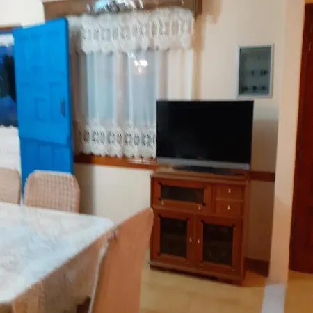 Aperi Village House Voládha